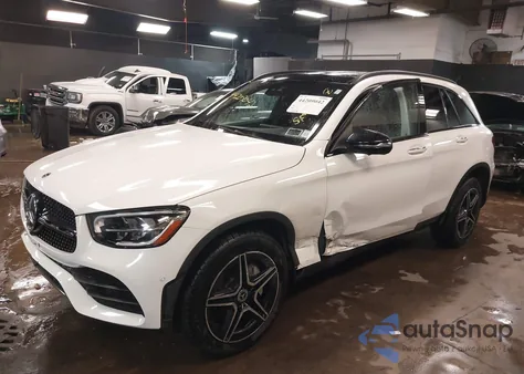 2022 Mercedes-Benz Glc 300 Suv from USA, damaged, VIN W1N0G8DB1NV347975